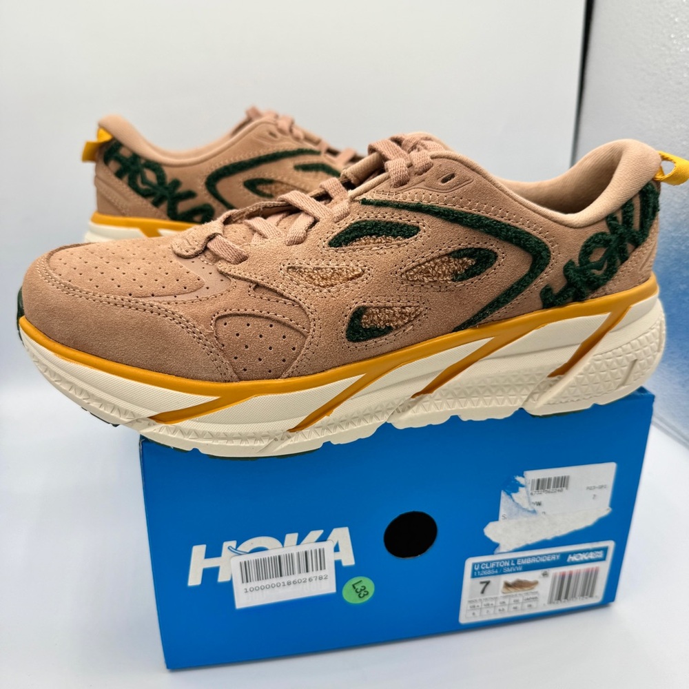 NWT Hoka Clifton L Embroidery UNISEX Shoes Leather Brown Sirrocco Mountain View - Picture 1 of 16